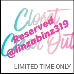 Reserved @linzabinz319 Sunflower Planter adds a Niche item to your Garden